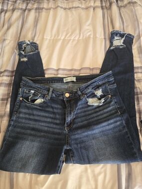 BKE Women's Dark Blue Distressed Skinny Jeans